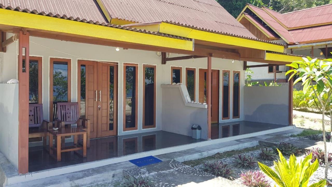 Amoryg Resort And Dive Raja Ampat Pulau Mansuar Exterior photo