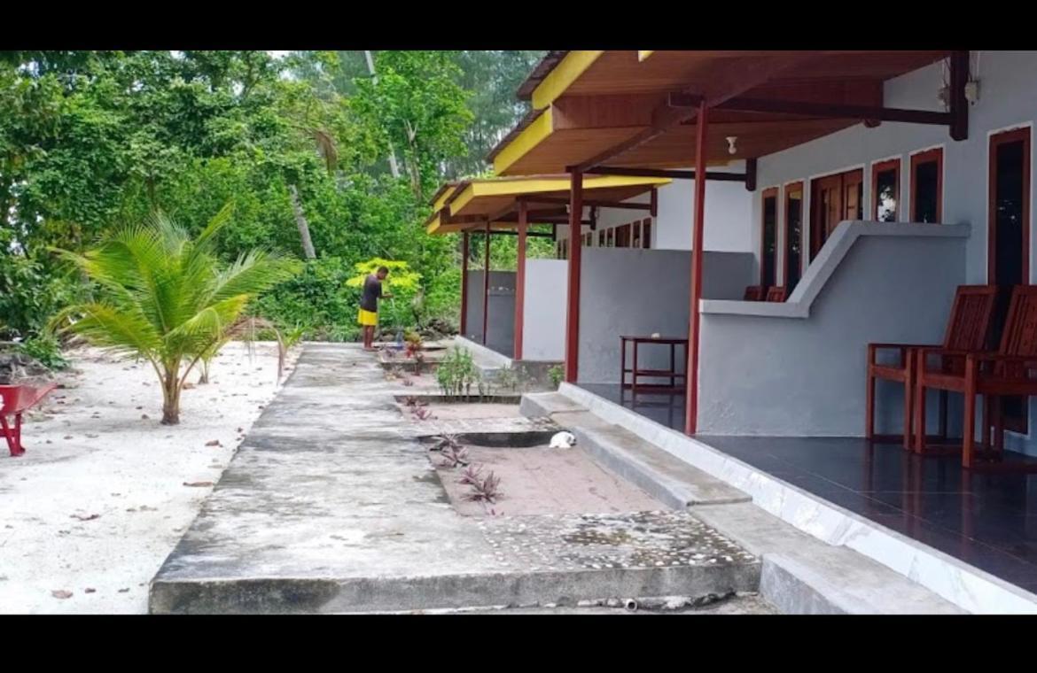 Amoryg Resort And Dive Raja Ampat Pulau Mansuar Exterior photo