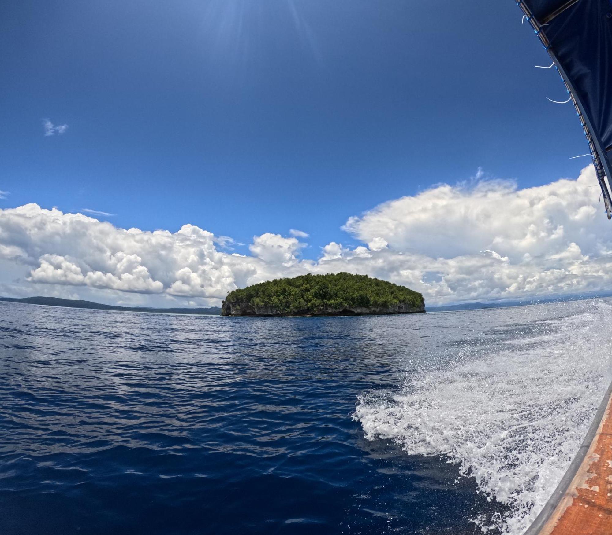 Amoryg Resort And Dive Raja Ampat Pulau Mansuar Exterior photo